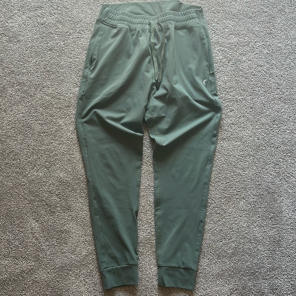 Zyia Active Confluence Joggers, olive, size XL.